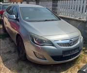 Eladó Opel Astra Sports Tourer 2.0 CDTI (1956 cm³, 160 PS)