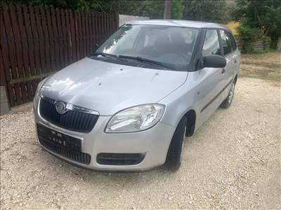Skoda Fabia II  egyben bontásra eladó
