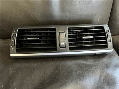 BMW X6 E71/E72 Bmw e70 e71 középső szellőző rács 