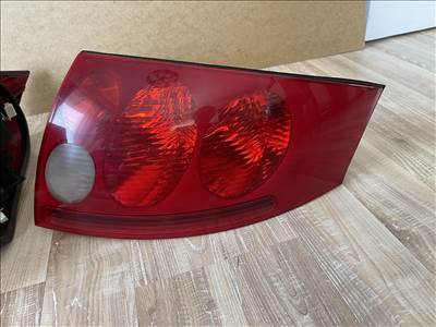 Audi TT (8N) hátsó lámpa szett