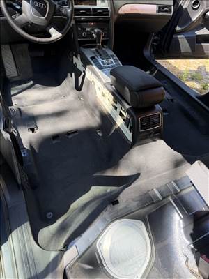 Audi A6 4F padlószőnyeg 