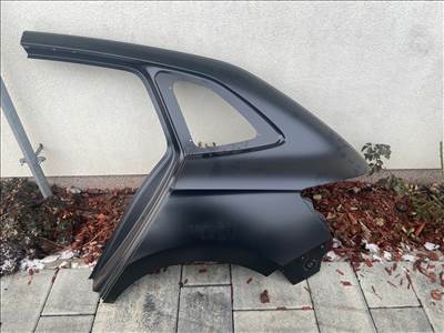 Skoda Scala bal hatso sarvedo
