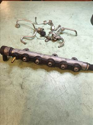 Renault Laguna, Trafic közös nyomócső, rail cső  0445214153 0281002753