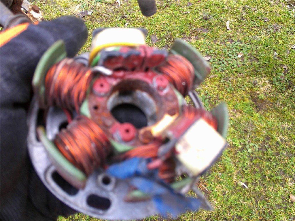 GARELLI 125 CM3-ES CSUPASZ FŐVÁZ MOTORBLOKK ,ÉS PAPIROK NÉLKŰL OLCSÓN 2. kép