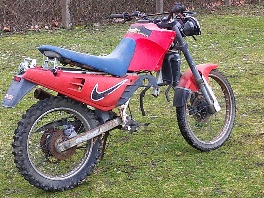 GARELLI 125 CM3-ES CSUPASZ FŐVÁZ MOTORBLOKK ,ÉS PAPIROK NÉLKŰL OLCSÓN 6. kép
