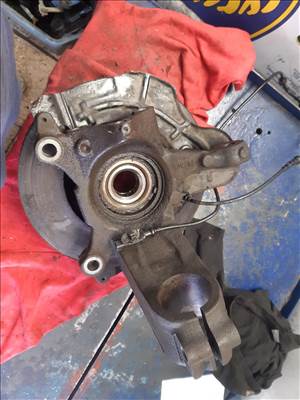Peugeot Boxer III 06-14 Bal Első Csonkállvány Kerékaggyal + ABS Jeladó