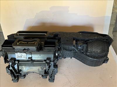 Mercedes C-osztály W205 Fűtés box 