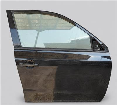 Suzuki Vitara (LY) Jobb első ajtó 