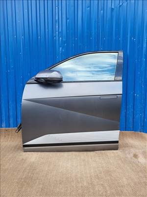 Hyundai Ioniq 5 bal első ajtó sérülésmentes