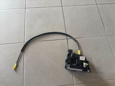Opel Meriva B Bal hátsó Ajtózár 11052 13279836ex