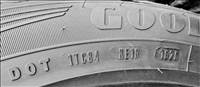  235/50 19" újszerű 540 km futott Goodyear Efficientgrip perf.  nyári gumi