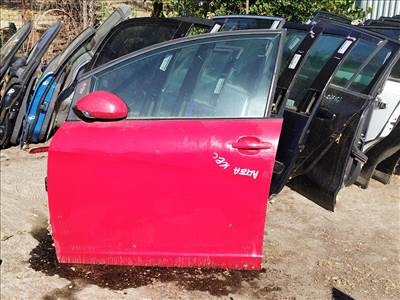 Seat Altea 5P 2004- bal első ajtók üresen