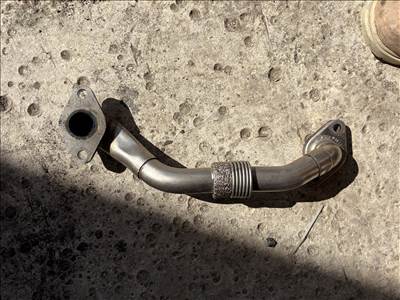 Audi A4 (B6/B7), Volkswagen Passat B5 EGR cső 038 131 521 BB