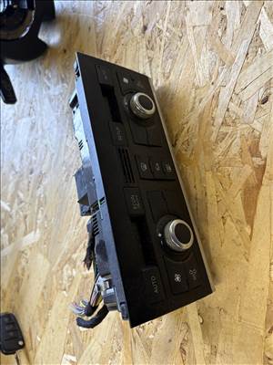 Audi Q7 (4L) klímapanel  4l0820043k