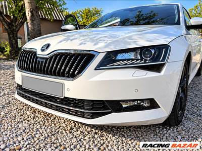 Skoda Superb III bontott alkatrészei