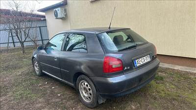 Audi A3 (8L) (8L) bontott alkatrészei vagy egyben bontásra eladó