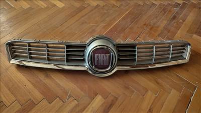 Fiat SEDICI hűtőrács 
