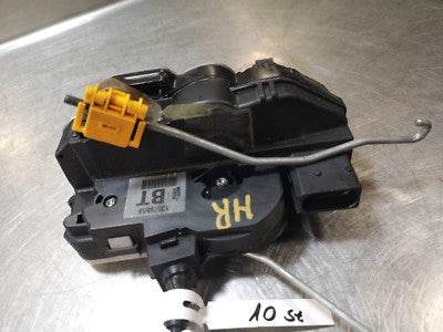 Opel Astra J / Insignia jobb hátsó ajtózár BT (03) eredeti használt - 13579556
