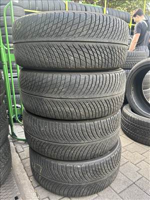  275/4520" Michelin Pilot Alpin 5 SUV ZP téli gumi 4db 