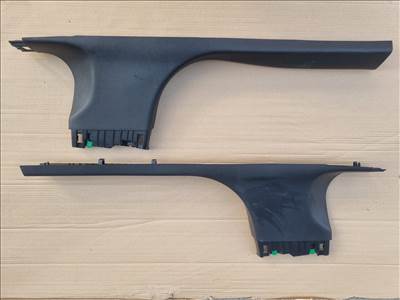 Opel Astra L Belső Küszöb Kárpit 9847054280 9847054180