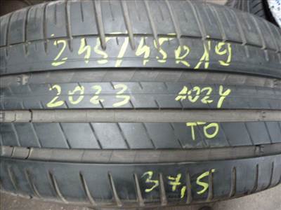 2db 245/4519" használt Michelin nyári gumi eladó.