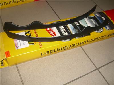 Audi A3 03-08-ig Kamei alsó szemöldök spoiler párban