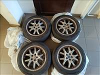  5x110 lyukosztású 16" használt Aez alufelni, rajta 205/55 újszerű Barum nyári gumi gumi 