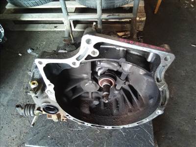 MAZDA DEMIO 98.08-00.05 Sebességváltó. benzines manuális