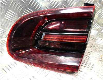 Porsche Macan 95B 2015 jobb hátsó lámpa 95B945094B használt eredeti