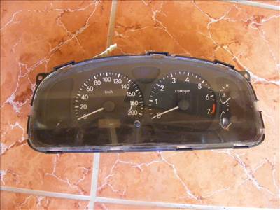 Suzuki Wagon R+ km óra 34100-84E70 341008e5