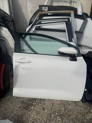 Toyota Corolla (E210) ajtó 