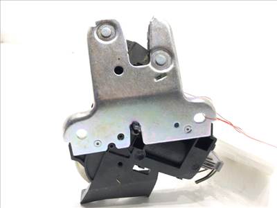 AUDI A6 C6 (4F2) 2004 - 2011 Hátsó csomagtérajtó zár 4F5827505D
