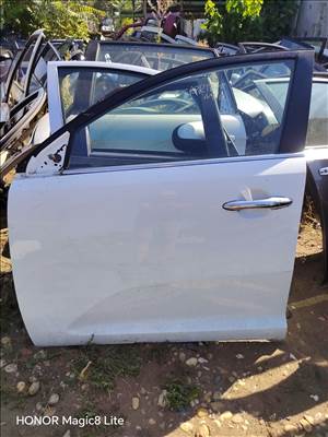 Kia Sportage (SL) Bal első ajtó