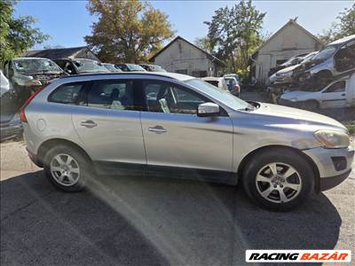 Volvo XC60 I 2.4D AWD féknyereg 