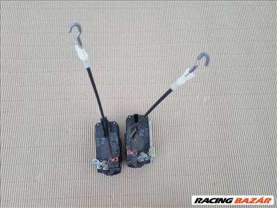 Opel Astra H Hátsó Ajtózár Jobb,Bal 13210739 13210738
