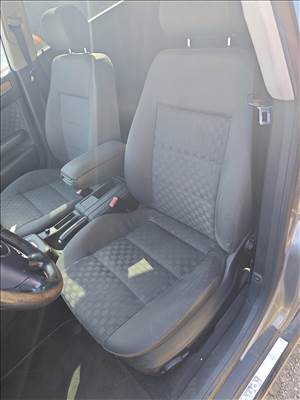 Audi A6 (C5 - 4B) Sofőr ülés szakadásmentes 