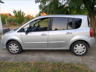 Eladó Renault Grand Modus 1.2 16V (1149 cm³, 75 PS)