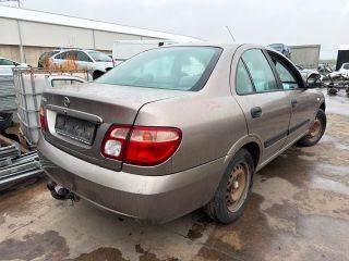 Nissan Almera II 1.5 Jobb hátsó Féknyereg Munkahengerrel *170280*