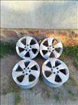  5x114.3 lyukosztású 7J Nissan 17" újszerű (gyári felni) alufelni