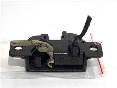SEAT LEON (1M1) 1999 - 2006 Hátsó csomagtérajtó zár 3B9827505C