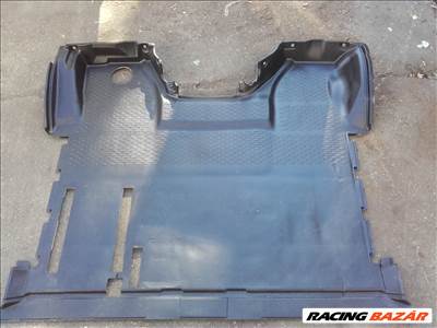 Gyári Iveco Daily padlószőnyeg 