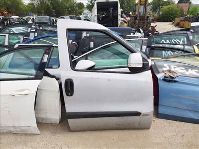 Opel Combo 2012-2018 / Fiat Doblo 2010-2022 jobb első ajtó üresen