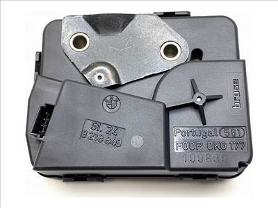 BMW 3 Touring (E91) 2004 - 2012 Hátsó csomagtérajtó zár 8218849