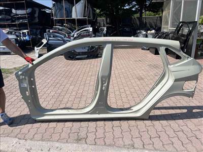 Hyundai I20 (2020-tól) Bal oldalkeret  71112q0000