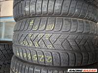  225/40/19" def.tűrő Pirelli téli gumi 