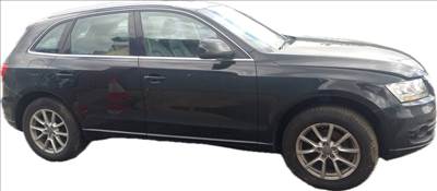 Audi Q5 (8R) CAHA bontott alkatrészei