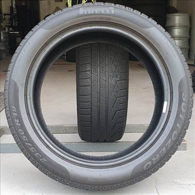 Pirelli Sottozero Winter 235/50 R19 téli gumi 2db   /T108.
