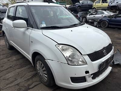 Suzuki Swift IV 1.3i bontott alkatrészei