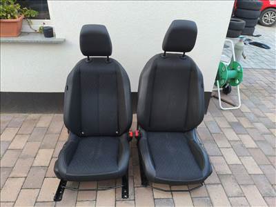 Opel Corsa F félbőr ülésgarnitúra 