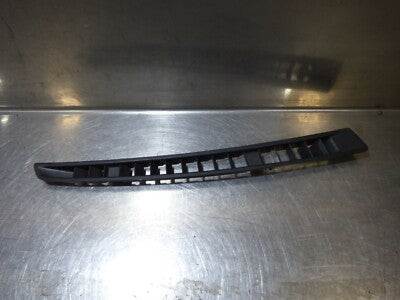 Porsche Boxster 981 991 911 jobb oldali szélvédő-páramentesítő burkolat 99155237600 használt